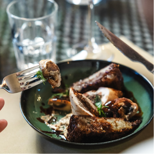 Le restaurant - Café De La Gare - restaurant BONNIEUX - bien manger BONNIEUX